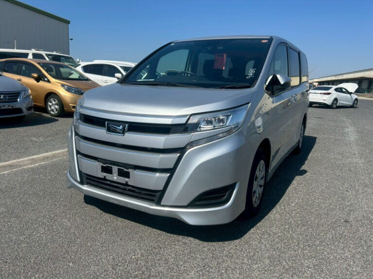 2019 Toyota Noah X – Silver, 2019 model, used car for sale at Carmart Mombasa