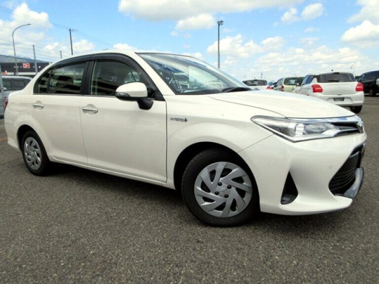 2019 Toyota Axio Hybrid G – Pearl White, 2019 model, used car for sale at Carmart Mombasa