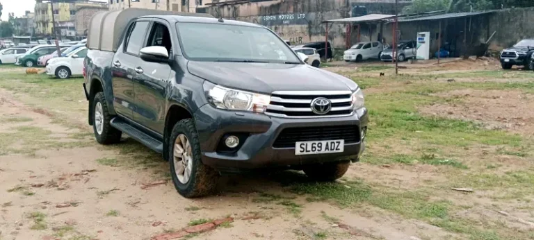 2019 Toyota Hilux Double Cab Z 4WD – Grey, 2019 model, used car for sale at Carmart Mombasa
