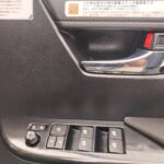 2019 Toyota Hilux Double Cab – Black — additional photo