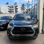 2020 Toyota Hilux Double Cab – Black — additional photo