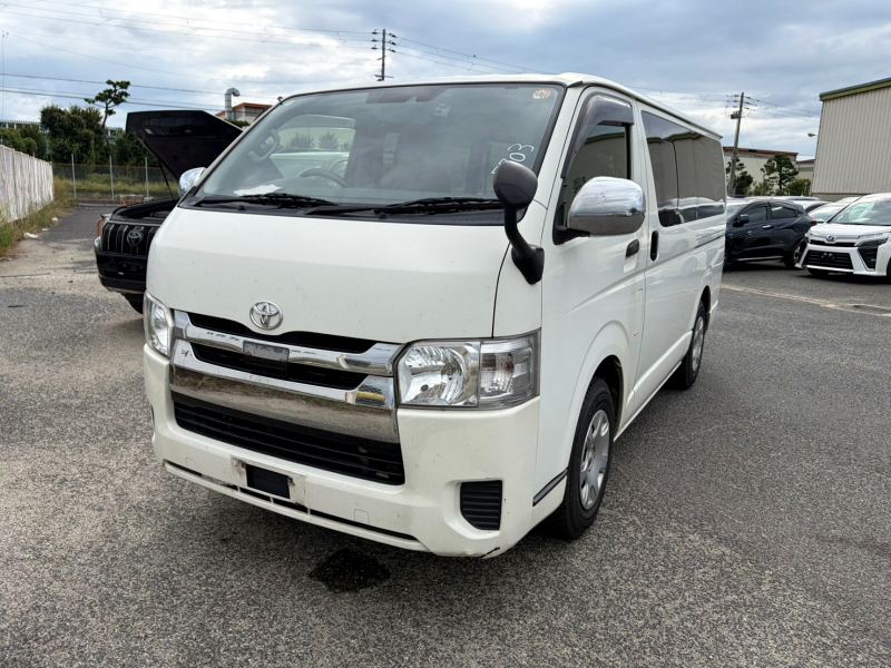 toyota hiace 2019 price