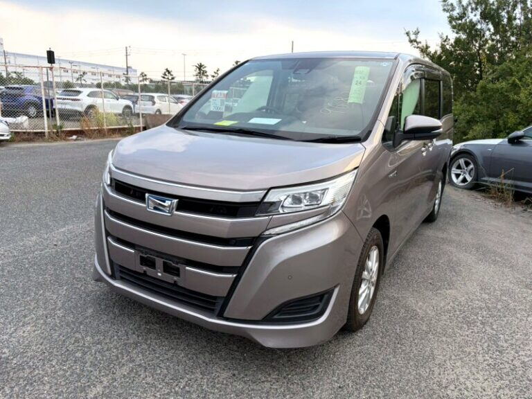 2019 Toyota Noah X Hybrid – Bronze, 2019 model, used car for sale at Carmart Mombasa